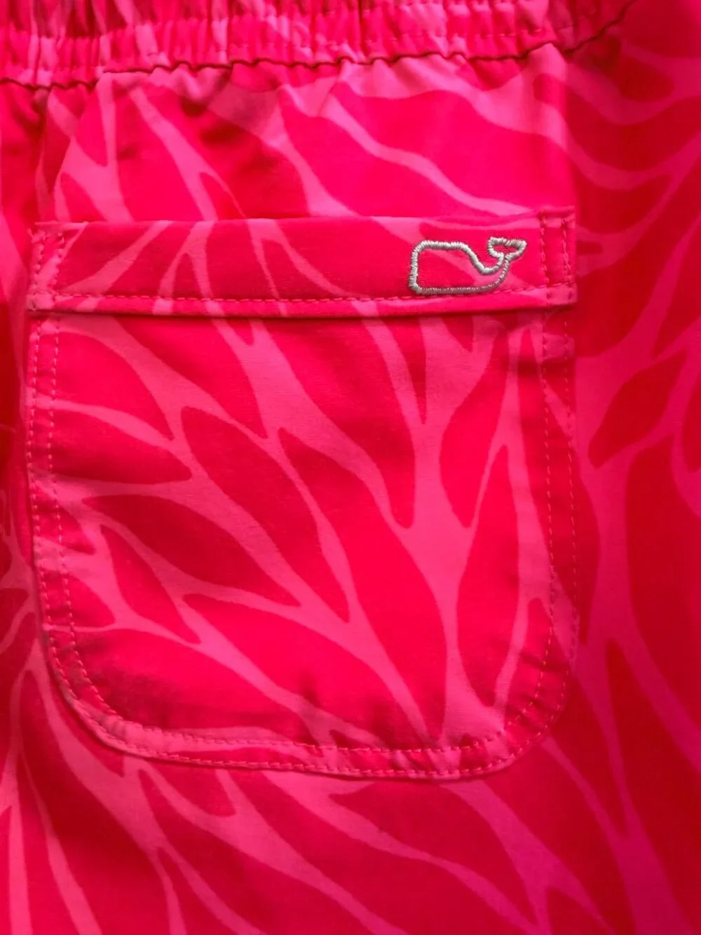 Vineyard Vines Kids Pink Tropical Performance Swim Trunks M 10-12